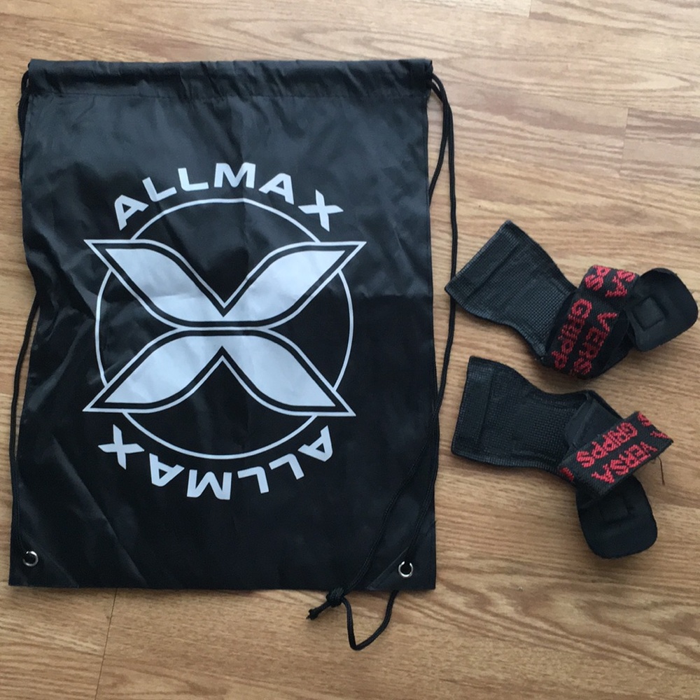 Bodybuilding Versa Gripps and Allmax drawstring